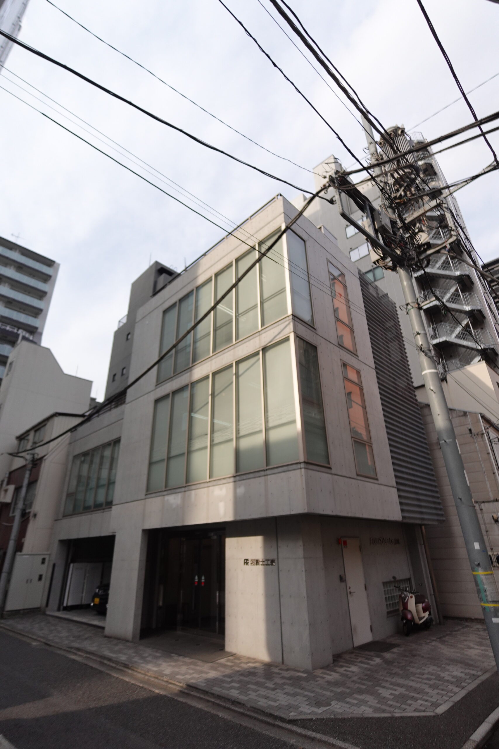 神保町ビル画像